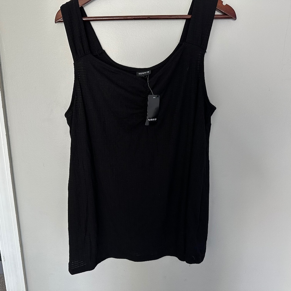 NWT Torrid Black Soft Tank 1X 14-16